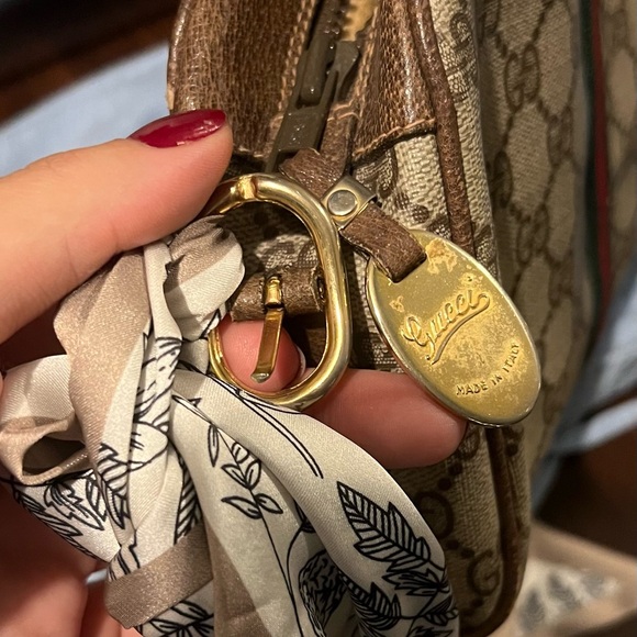 Vintage Gucci Handbag - Picture 8 of 9